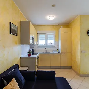 Ben1 Apartment Pula